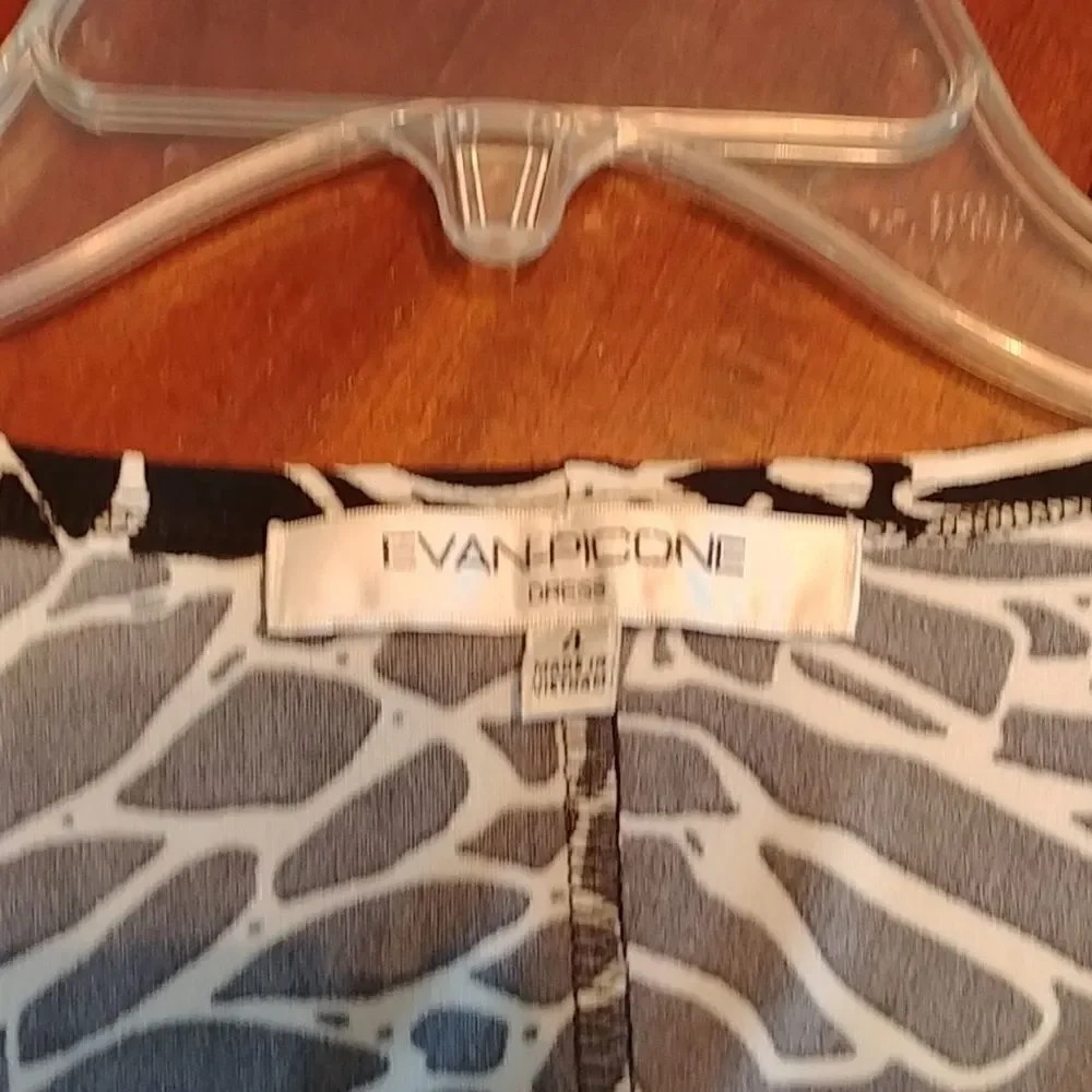 Evan Picone Cap Sleeve Dress